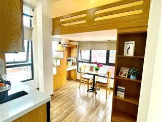 Tòa ccmn  phố vĩnh hồ  đống đa  lô góc  ôtô  18 phòng căn hộ  dt 100tr/tháng 59m2 x 7t, mt 6m