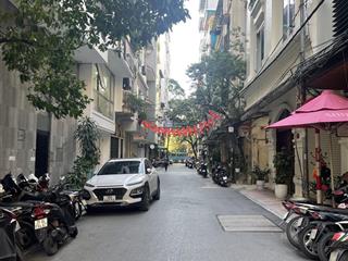 Hàng kịch độc  mạc thái tổ  phân lô bàn cờ, dừng đỗ  vỉa hè 2 bên  2 thoáng  66m2 x 7t, mt 5m.