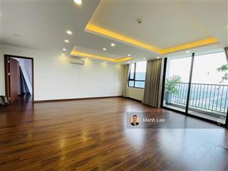 Rẻ nhất khu ngoại giao đoàn bán căn hộ 133m4pn tại n01t1 view đẹp sẵn sổ đỏ  0968 765 ***