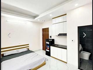 Siêu phẩm ccmn  tt đống đa  thoáng trước sau  30m ra phố  18 phòng full đồ  7 tầng  thang máy