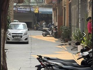 Bán siêu phẩm ba đình  sáu tầng thang máy  ô tô đỗ cửa  hai thoáng trước sau  kinh doanh dòng t