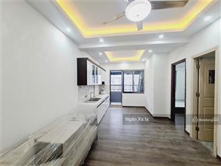 Gia đình bán căn chung cư hà đông  tòa nam xa 42m2, 1pn, 1wc  giá chỉ 2.45 tỷ