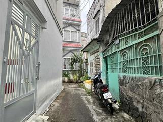 Bán nhà riêng tại trần hữu trang 40m2, q.phú nhuận
