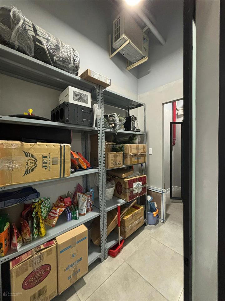 Cho thuê văn phòng  diện tích 135.35m2  quận 10