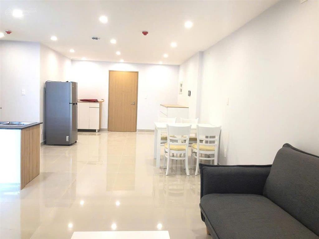 Bán nhanh căn hộ 2pn 2wc scenic valley 2, full nội thất, ô xe hầm, giá 6tỷ3