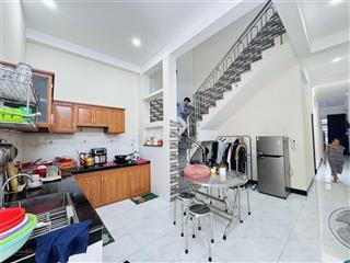 Bán nhà mặt tiền đường số 122m2 2 tầng giá 7 tỷ gần bệnh viện thủ đức gần tô ngọc vân kế phú châu