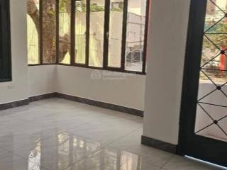 Mặt phố lý nam đế, hoàn kiếm  vip đẳng cấp  lô góc ba thoáng kinh doanh cực khủng  44m2x4t
