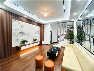Em môi giới thanh xuân chào căn nhà dân xây bùi xương trạch 33m2x6t, 2 thoáng ngõ thông. 7,99 tỷ