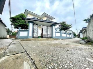 93.6m2 full thổ ô tô thông  ngay đấu giá dân cư đông đúc cần bán gấp