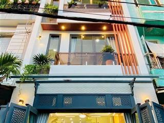 Cô xuân cần tiền bán gấp nhà nghĩa thụcp5q5, gần chợ hoà bình. 3tỷ780/85m2 đang cho thuê 26triệu
