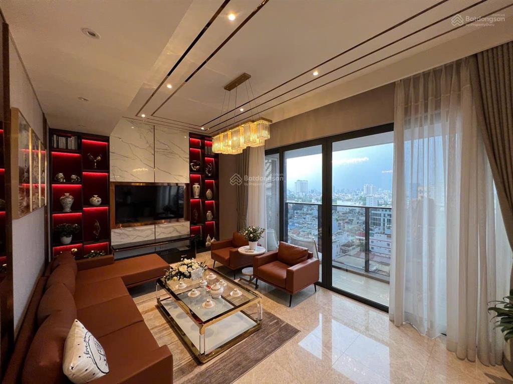 The marq quận 1 cần bán nhanh căn hộ 4 phòng ngủ, 145m2, đầy đủ nội thất. giá bán 27.5 tỷ