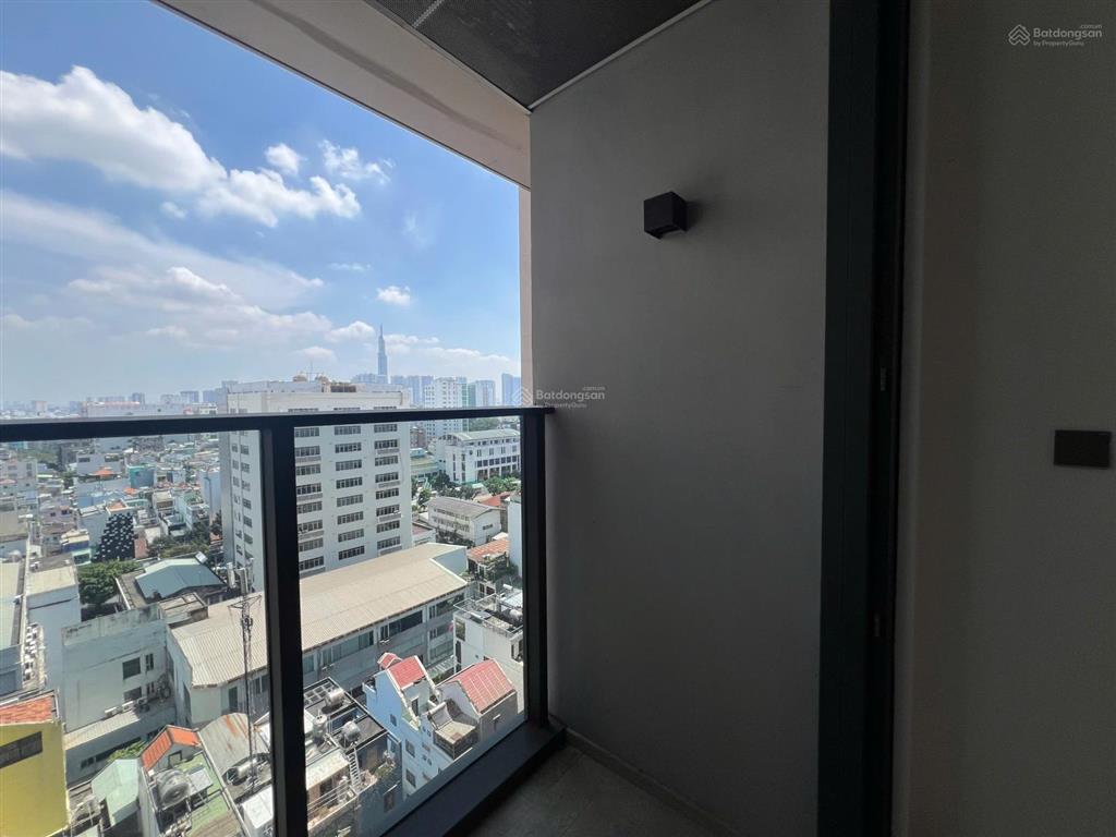 Bán nhanh căn hộ the marq 2pn 2wc, tầng trung, view lm81, giá 15.6 tỷ, đã có sổ hồng