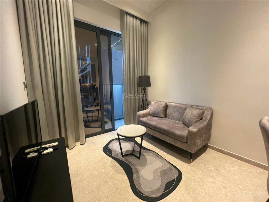 Cần bán chcc the marq 1 phòng ngủ, dt 51m2, full nt, giá 10.2 tỷ đã có sổ hồng, view lm81