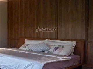 Biệt thự nội khu compound hưng thái 1  pmh quận 7