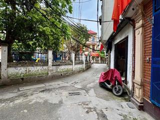 Nhà đẹp trương định  minh khai  hai bà trưng  27m2 khung cột chắc chắn  ngõ nông rộng  5 tỷ 9