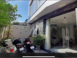Gấp bán nhà 4 tầng hxh nguyễn văn trỗi, phú nhuận  bề ngang 11m. tổng dt 174m2. giá chỉ 21 tỷ