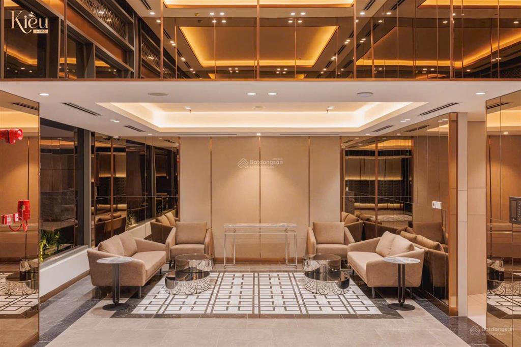 Căn hộ mặt tiền trần hưng đạo  sát quận 1  diện tích 90m2, 132m2,... sổ hồng riêng  giá từ 12 tỷ