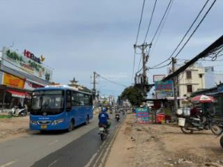Cho thuê đất trống 1.500 mét mt nguyễn thị định