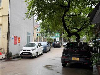 Bán mảnh đất đẹp phố ngọa long, ô tô đỗ cửa vị trí kinh doanh  xây ccmn hay vp đều tuyệt vời