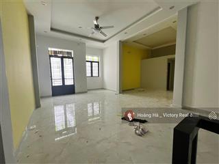 Nhỉnh 6 tỷ, có ngay nhà 3 tầng đẹp tại lý thường kiệt, p8, tb, ngang 4.2m, cn 52m2, 6.2 tỷ tl