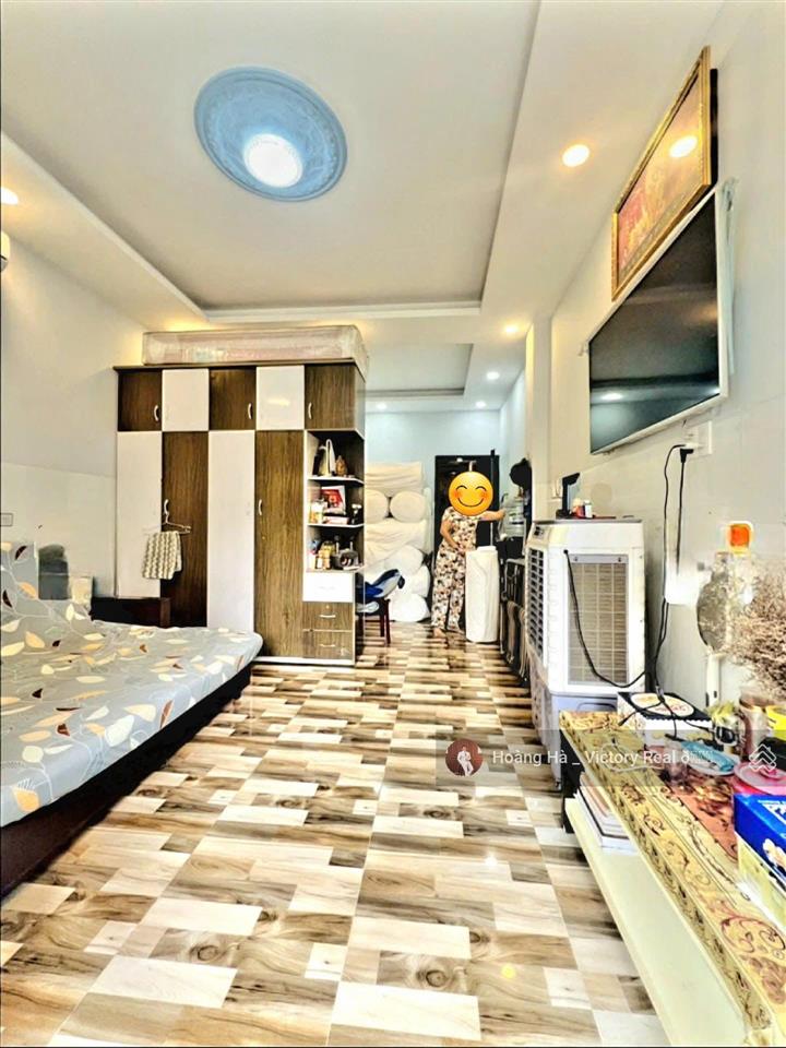 Siêu phẩm mặt tiền 4 tầng nguyễn bá tòng  năm châu  ngã 4 bảy hiền, dt 4 x 18m, chỉ 11.9 tỷ tl