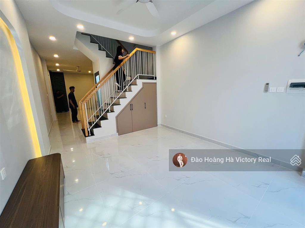 Bán nhà hxh 3 tầng tại trường chinh  ba vân, p14, tb, 3.8 x 16m  cn 56m2, giá chỉ 8.6 tỷ tl