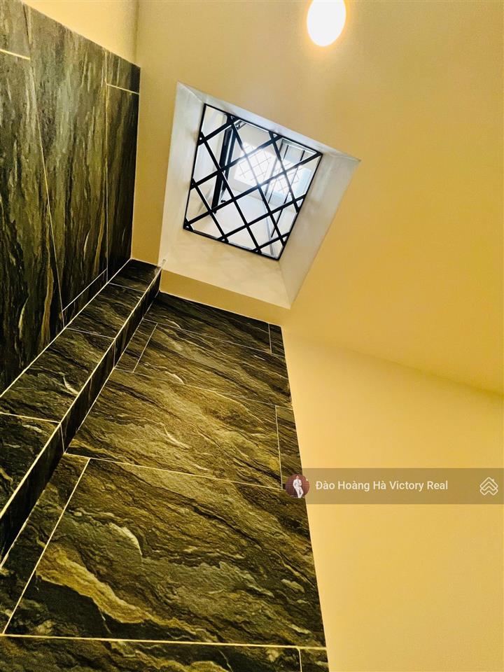 Bán nhà hxh 3 tầng tại trường chinh  ba vân, p14, tb, 3.8 x 16m  cn 56m2, giá chỉ 8.6 tỷ tl