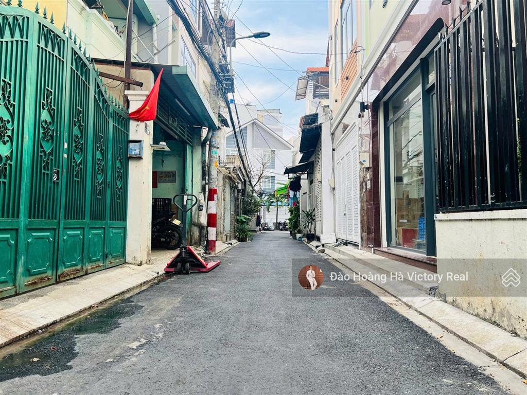 Bán nhà hxh 3 tầng tại trường chinh  ba vân, p14, tb, 3.8 x 16m  cn 56m2, giá chỉ 8.6 tỷ tl