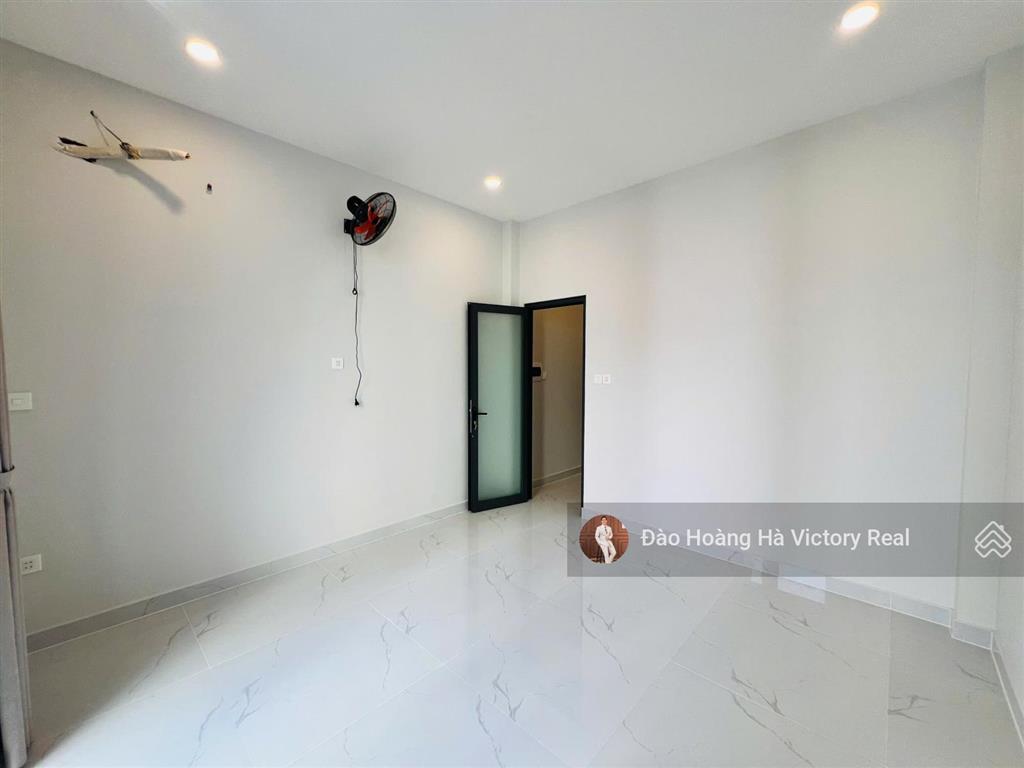 Bán nhà hxh 3 tầng tại trường chinh  ba vân, p14, tb, 3.8 x 16m  cn 56m2, giá chỉ 8.6 tỷ tl