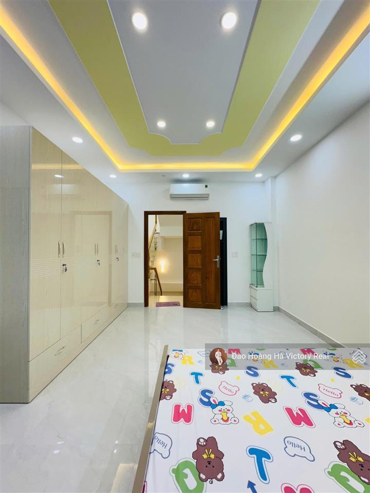 Siêu hot nhà mới hxh 7m âu cơ, p9, tb, dt 4.1 x 10m  40m2, 4 tầng (tặng kèm nội thất), 8.5 tỷ tl