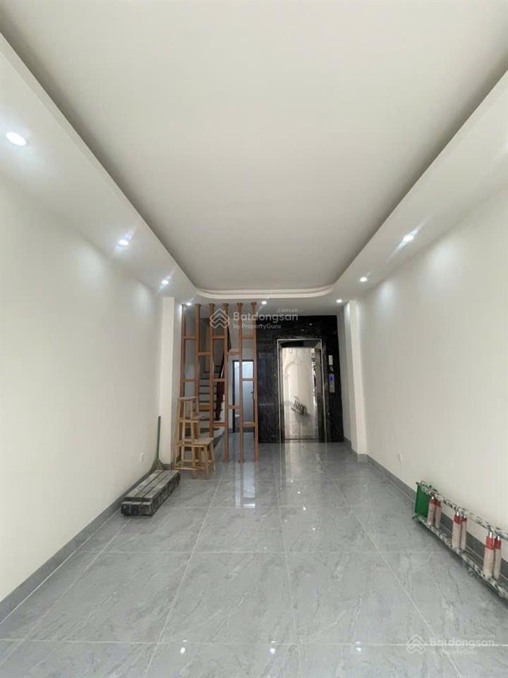 6 tầng thang máy, ngõ thông lai xá, lô góc, kinh doanh nhỏ, hơn 7 tỷ. vị trí đắc địa. 0867 346 ***