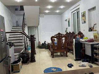 Võng thị  tây hồ
lô góc 2 mặt thoáng đẳng cấp thượng lưu  lô góc  10 mét ra oto tránh, dừng đỗ