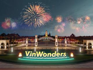 Đất đẹp như tranh góc vàng trên cung đường biển bình minh cửa hội đối diện vinwonders