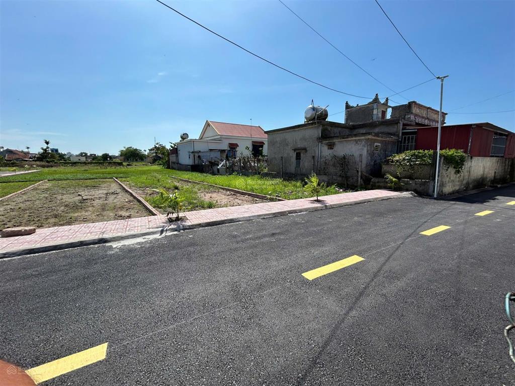 Chính chủ cần bán lô đất 78,5m2 full cư tại tt quất lâm.gầm sát khu vsip,pháp lý rõ ràng giá 1,1 tỷ