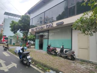 Siêu phẩm. lô góc, p/lô , ô tô tránh tại như quỳnh, hưng yên