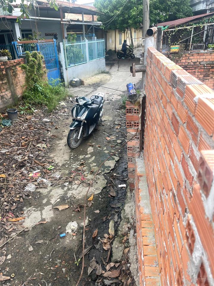 Chủ bán gấp đất góc 2 mặt tiền kênh tham lương, q12, dt  580m2 thổ cư giá 21 tỷ