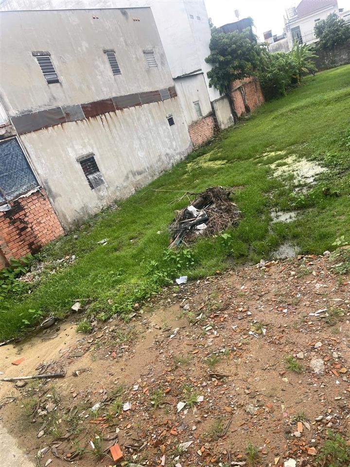 Chủ bán gấp đất góc 2 mặt tiền kênh tham lương, q12, dt  580m2 thổ cư giá 21 tỷ