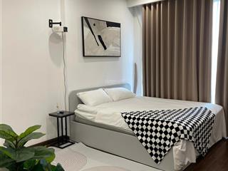 Chính chủ gửi bán căn studio, tòa a masteri 2,65 tỷ, dt 30,2m2, tầng trung full đồ view thoáng đẹp