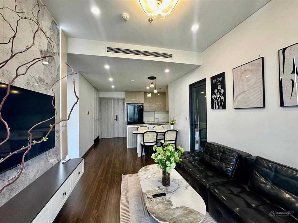 Căn 3pn 2vs, 74m2, masteri tòa a, giá 6.8 tỷ, dull đồ đẹp, tầng trung view hồ!!!