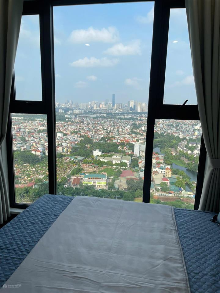 Chính chủ bán gấp căn 2n + 2vs khu cao cấp masteri. giá 6,45 tỷ, tầng trung view công viên hồ