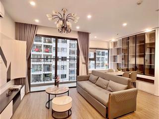 Chính chủ bán gấp căn 2pn + 2vs phân khu sapphire, giá 5,1 tỷ, dt 63,4m2, tầng trung 0974 121 ***.