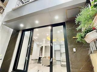 Duy nhất 1 căn  nguyễn hoàng  175tr/m2 có nhà 4 tầng ở ngay  gần phố  gần oto  0852 349 ***