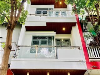 Nhà lê văn sỹ, p. 12, quận 3, dt 48.78m2, 3pn, shr