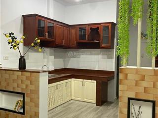 5,6 tỷ hẻm xe hơi, sát mặt tiền huỳnh khương an, ngay chợ gò vấp  đh công nghiệp 42m2 3.7 x 11.5