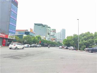 Bán lô góc đẹp 2 mặt tiền ngay chân cầu nhật tân tiện ích tung toé