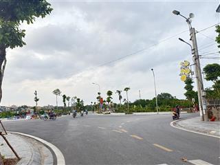 Siêu phẩm lô góc  nhà 4 tầng  2 mặt tiền ô tô tránh  đường thông bàn cờ  ô tô chạy vòng quanh