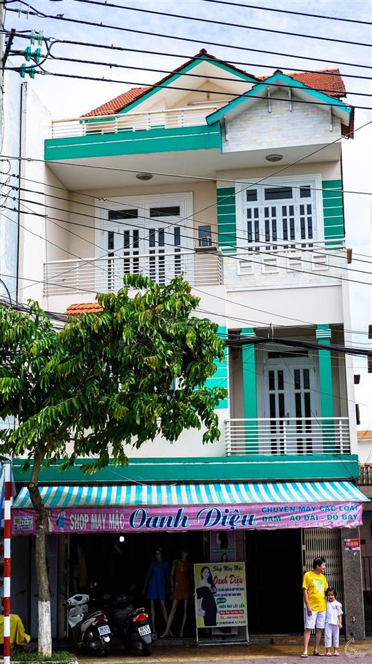 Chính chủ bán nhà mặt tiền 100m2 gần chợ sadec, toạ lạc tại đường nguyễn sinh sắc, sadec, đồng tháp