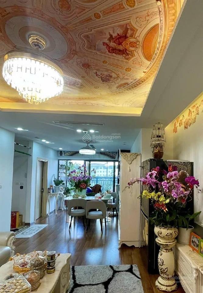 Bán chung cư b6 giảng võ 85m 2 ngủ vị trí trung tâm đáng sống nhất