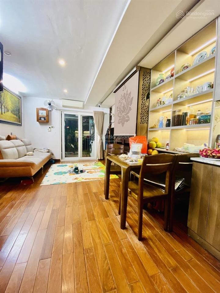 Căn hộ cc newtatco vĩnh phúc ba đình 66m,2 ngủ, full nội thất ,tầng đẹp hướng mát