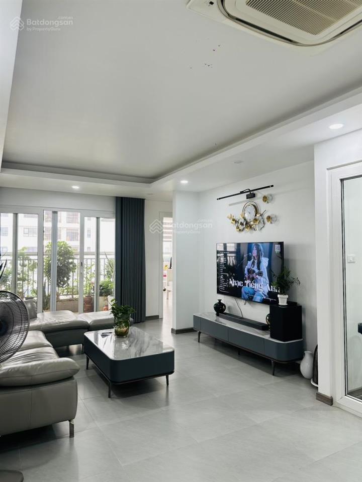 Bán căn hộ md complex hàm nghi 117m, 3pn, căn góc 2 mặt thoáng, có slot ô tô, full nội thất cao cấp